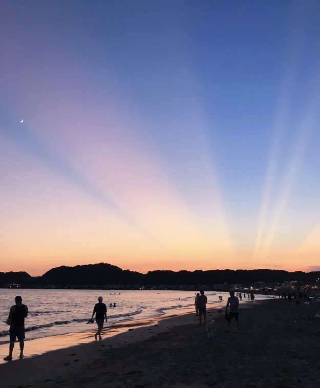 鎌倉由比ガ浜の後光